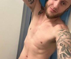 Lansing escorts - Who wants to be my Slave! a monster Cock is ready to lick 👅Very Discreet,BFe