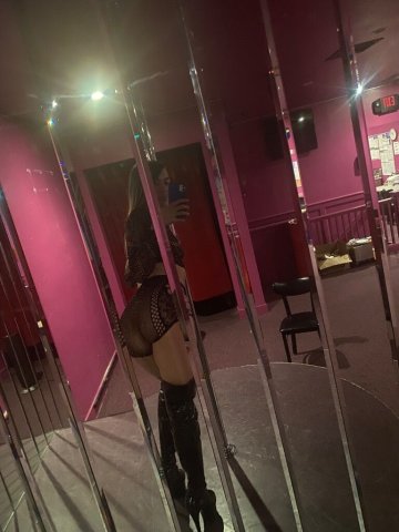 Storm — Oakland/East Bay Female Escort (Outcalls, Fetishes & Dominations) - 1