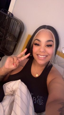 Fredericksburg Female Escort — short and thickkk - 1