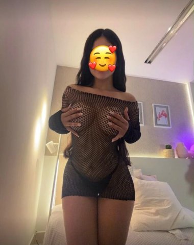 Long Island Female Escort — Sexy Cute Fun () at 23 - 1