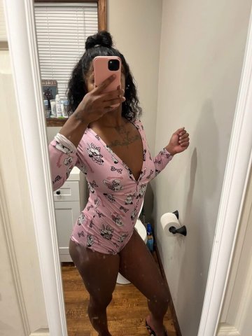 Philadelphia Private Massage Therapist — Deposit Required for First-Time Clients - 1