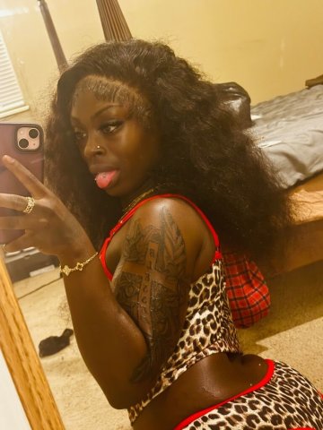 Kansas City MO Slimthick Petite Female Escort — Outcalls & Incalls (22) - 1
