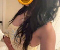 Kirsy — fun conversation with a Lowell escort - Image 3