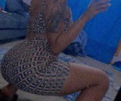 Kansas City MO Exotic Curvy Female Escort — discreet video verification - Image 2