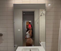 Minneapolis / St. Paul escorts - Petite & Pretty OUTCALLS ONLY — 2 girl special (HOURS ONLY)