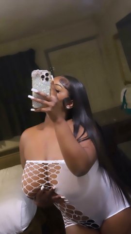 Lancaster Palmdale CA Mamii Escort — Thick, Upscale, Ready Now (21) - 1