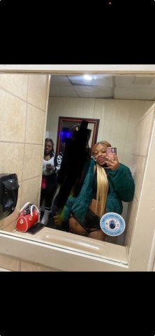 St. Louis Female Escort — Cum-focused session - 1