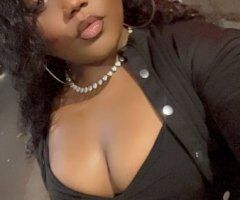 Honolulu Female Escort — Regulars Call Me Now - Image 3