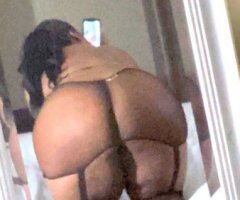 Dallas escorts - Dallas Outcall Companion with 5 Massages + Facetime