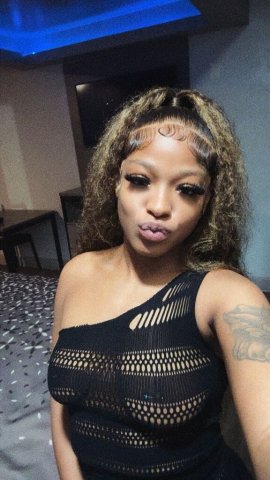Incall Only Female Escort — careful, discreet services - 1