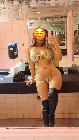 Tacoma Latina Female Escort — outcall & fetish-friendly services - 1