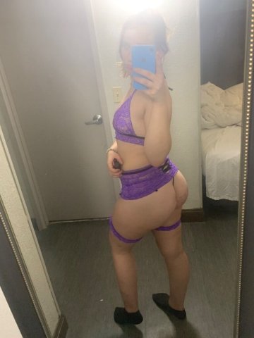 Kansas City PAWG Escort — 100% All-Natural, Up-to-Date Pics - 1