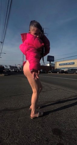 Sofi (21) Petite Female Escort in Seattle — Soft Touch & Oral - 1