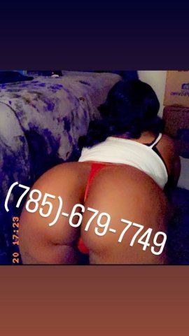 Wichita Kansas Female Escort — Outcall & cardate only - 1