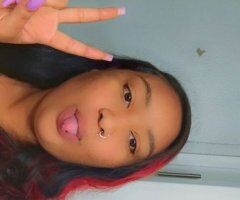 Dallas, TX Female Escort — Non-Rush & Bilingual, Plush Discreet Service - Image 5