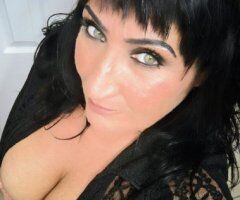 Moss Point – On-the-hunt private room, jacuzzi time & body-to-body massage - Image 9