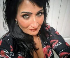 Moss Point – On-the-hunt private room, jacuzzi time & body-to-body massage - Image 11