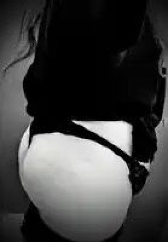 Seattle BBW/ MILF Escort — MILF IC, kink play + discreet sessions (37) - 1