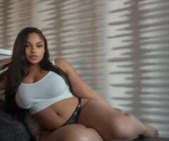 Everett Female Escort — Incall & Outcall Body Rub & Companion - Image 3
