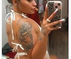 Minneapolis / St. Paul escorts - Minneapolis / St. Paul Female Escort — Incall, outcall & car fun