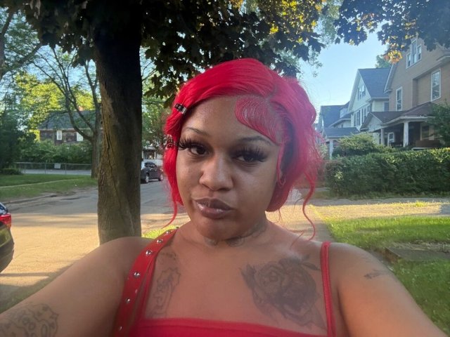 Rochester NY Mature Female Escort — Incalls & FaceTime Sessions (No explicit talk) - 1