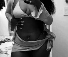 Detroit Flirty Female Escort — Conversation & Vibe - Image 2