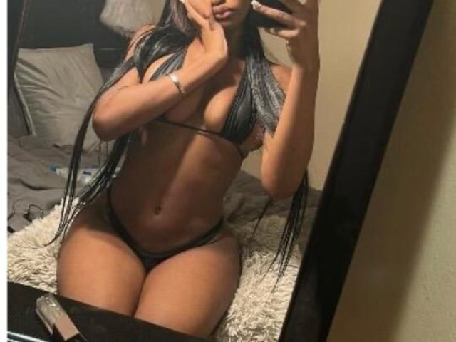 Brockton MA Female Escort — Upscale, Discreet Playmate - 1