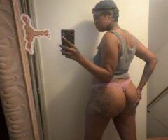 St. Louis escorts - St. Louis Incall/Outcall Female Escort — 6'0 Slim Thick