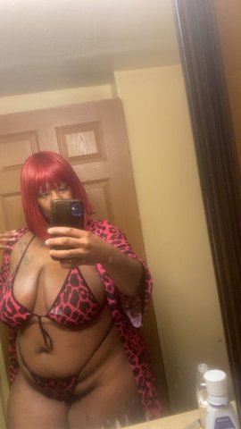 Mississippi Female Escort for Fetish, Tittyfucks & FT Shows - 1