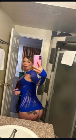 Phoenix Incall/Outcall & 2-Girls Facetime Show — Fetish Snap & Massage - 1