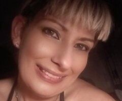 Cincinnati escorts - Cincinnati Female Escort — Stress Relief Massage, Aromatherapy & Hangouts