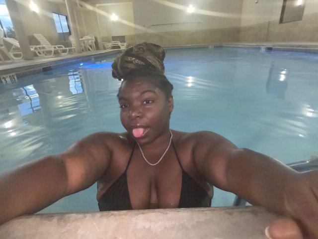 Macon, Georgia Petite BBW Incall — Deep Throat Experience (22) - 1