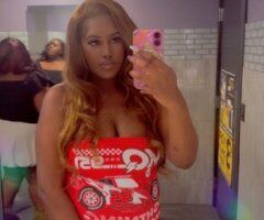 Sweet Chocolate Fantasy (2 Girls) Incalls & Car Dates — Waterloo, IA - Image 6