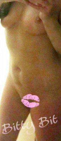 Portland OR In-Call Female Escort — UTR Spinner / GFE (30) - 1