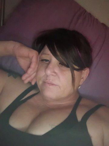 Tampa FL Female Escort for Conversation - 1