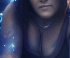 Tampa FL Female Escort for Conversation - Image 2
