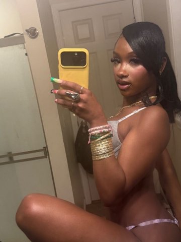 Junebug (5'1) Petite Outcall & Car Fun — Tacoma - 1