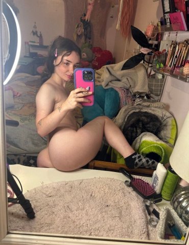 Savannah GA Female Escort — Incall/Outcall Car Fun - 1