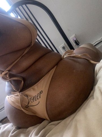 Dayton, OH Incall Female Escort — Text for Stars, Incall Only - 1