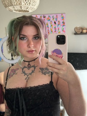 Boone NC Incall & Outcall Female Escort — GFE, Anal & Couples Sessions - 1