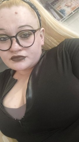 Brandon Tampa Female Escort — Incalls, Tight Wet Experience - 1