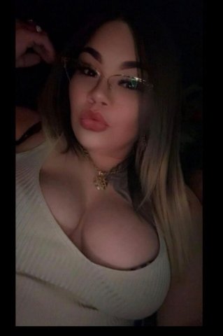 New Girl Thick-Light Complexion Female Escort (29) - 1