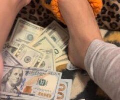 San Francisco escorts - San Francisco Feet Content & Paypig Findom Goddess
