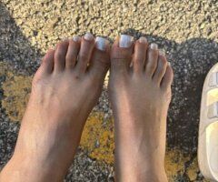 San Francisco Feet Content & Paypig Findom Goddess - Image 10