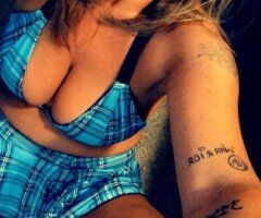 Nashville TN Small Town Country Girl — 5'1" Blonde With Medium Build - Image 2