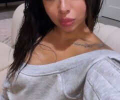 Chicago escorts - Chicago IL Latina Female Escort — 5'2, 119, Outcall