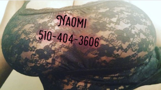 Quick Hand Massage — Afro-Latina Full-Figure Bodywork in Oakland/East Bay - 1