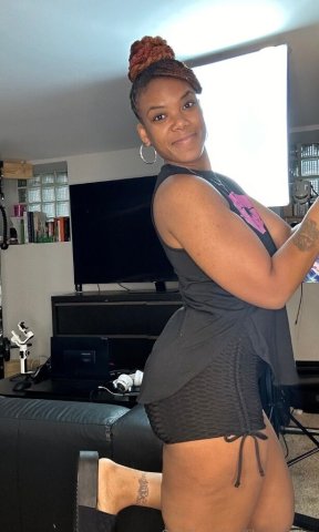 Rochester MN Independent Female Escort — Incall/Outcall, VIP BBJ & Oral - 1