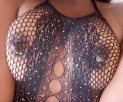 Upscale Ebony Model — In/Outcall Options - Image 7
