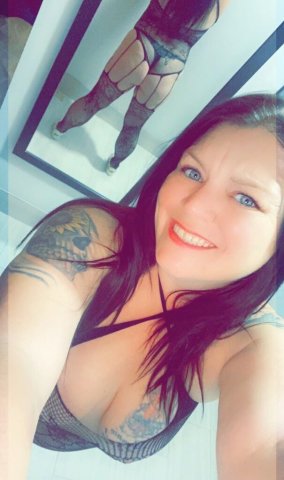 Huntsville AL Outcall & Incall Sessions — BBW + BJ/Oral, Doggy, Eiffel Tower - 1